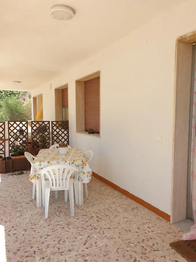Rising Sun Bay Apartment Augusta 0*,  Italy
